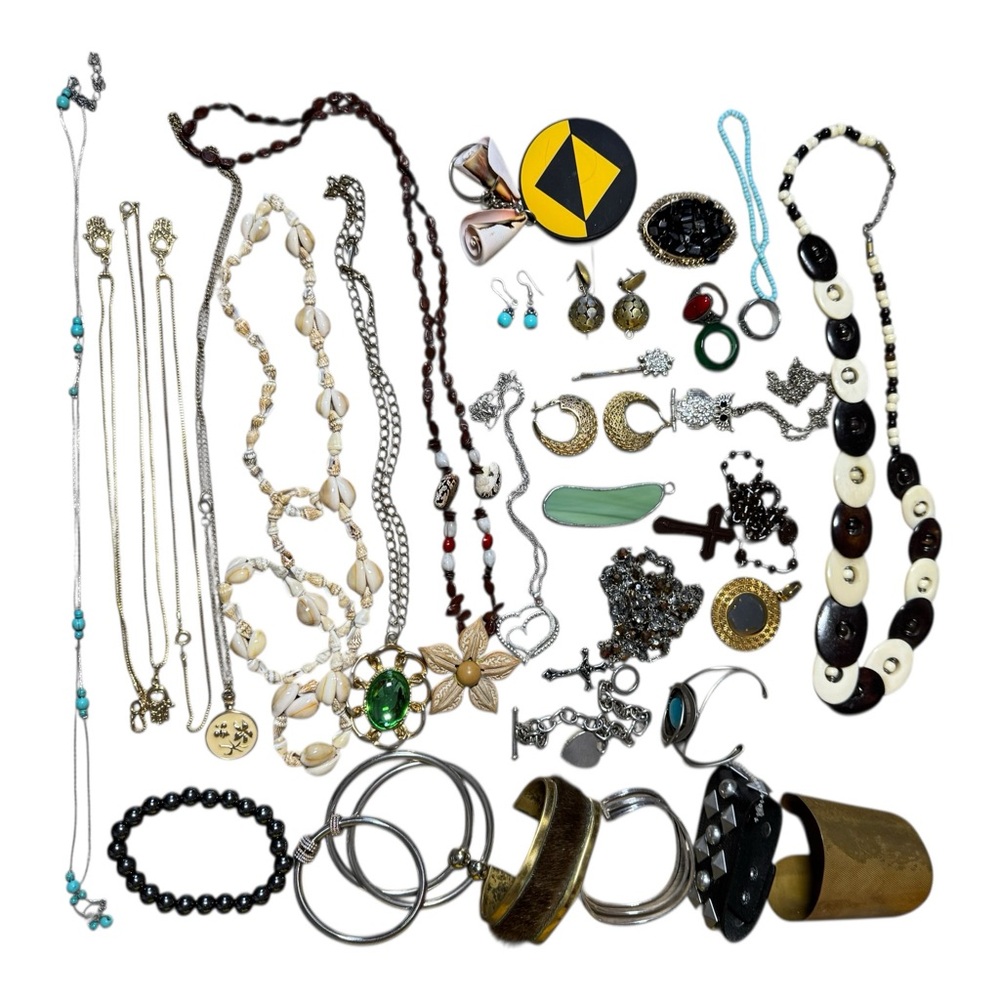 Vintage Modern Jewelry Lot 1.8lb‎ Necklaces Bracelets Earrings Rings Pendants